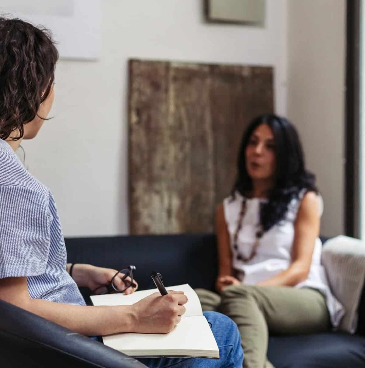 client and therapist in outpatient treatment in Chattanooga
